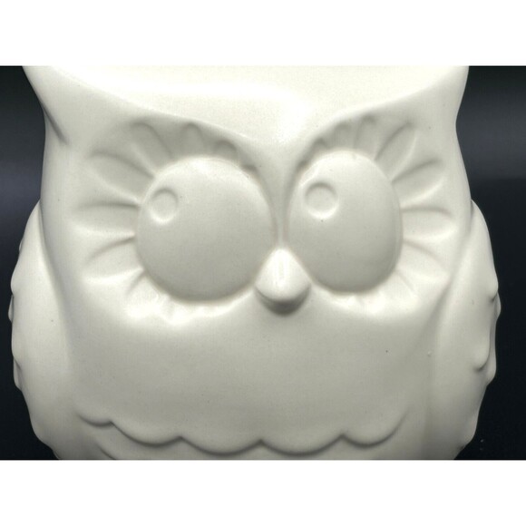 Hallmark Ceramic Snow Owl Ivory White Home Decor Statue Figurine 5"h Eyes Opened - Picture 8 of 15